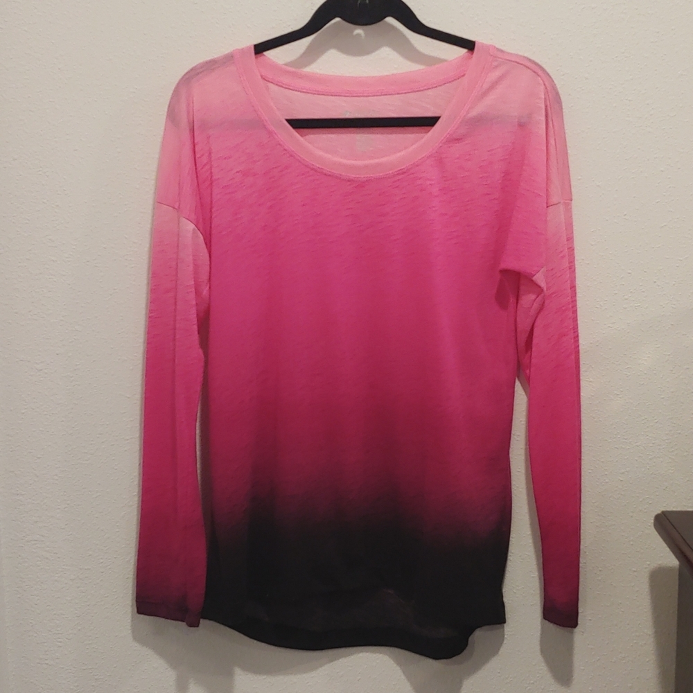 Ideology Brand Long Sleeve Ombre T Shirt Size Medium